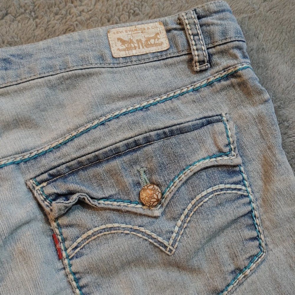 LEVI'S Shorty Short - Picture 4 of 5